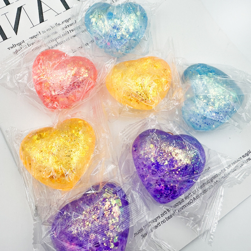 Color Changing Heart Squeeze T - Electronics Gadgets For Kids incelemesi ve fiyatı